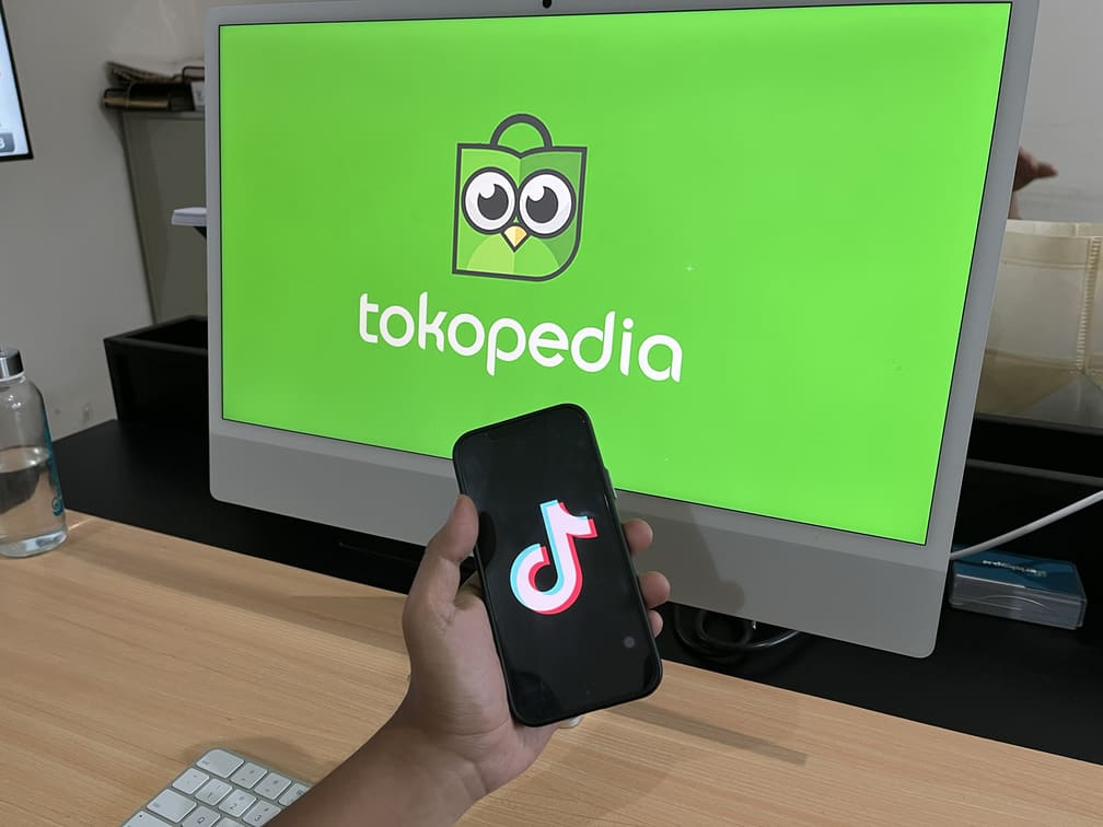 Mulai 11 Agustus, Penjual di Tokopedia & TikTok Shop Dikenai Biaya Rp1.250
